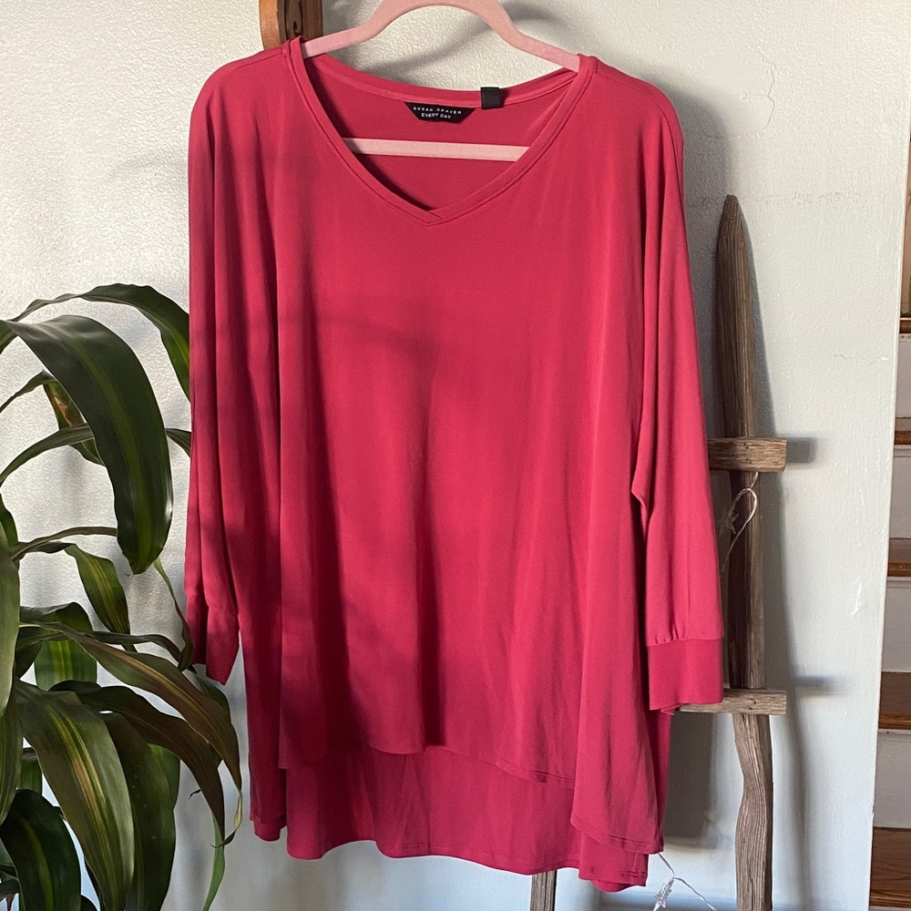 Susan Graver Women's liquid knit roseRed V-Neck Tunic